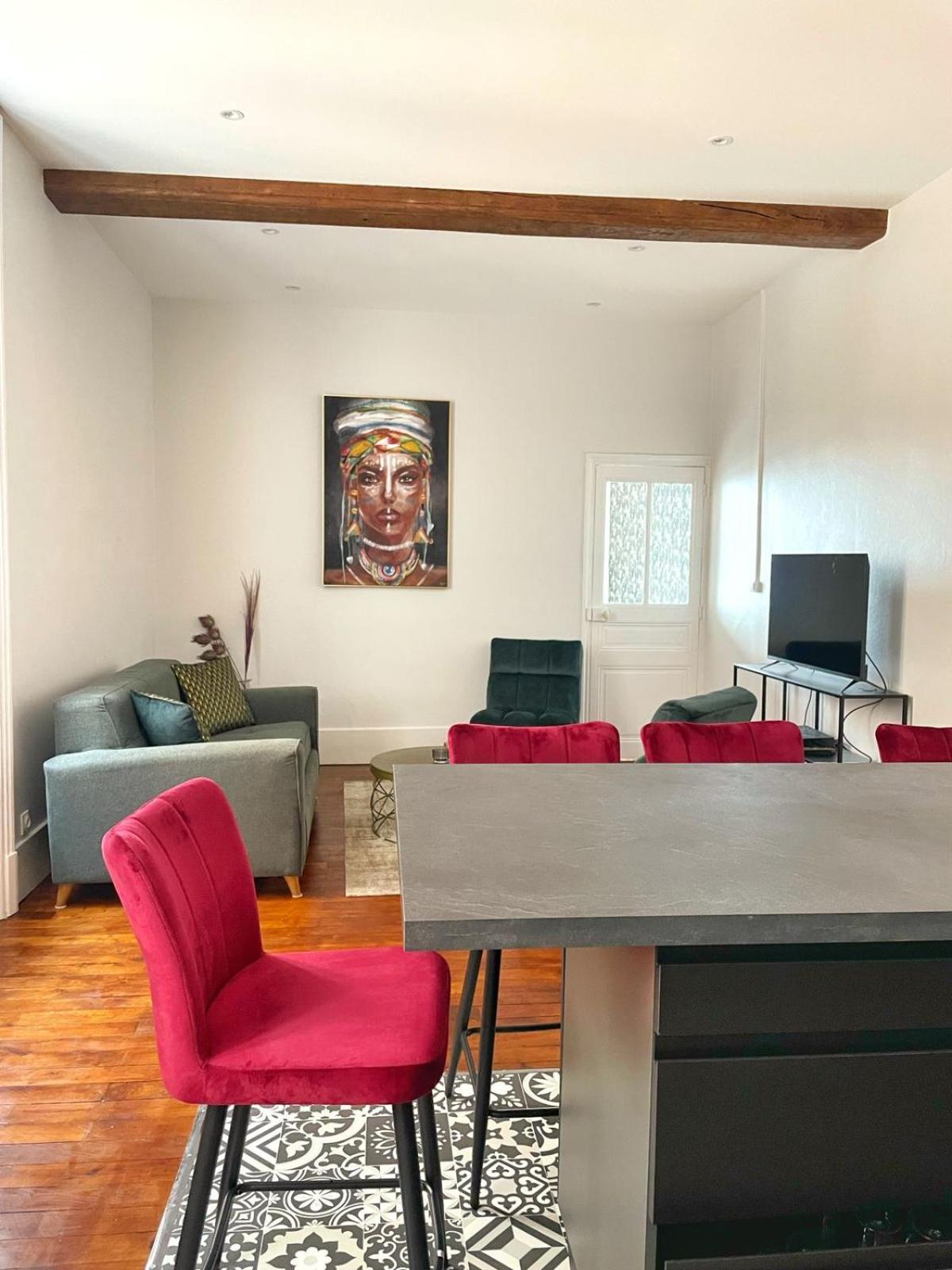 Center Macon Charmant Appartement Avec Vue Sur La Saone Eksteriør bilde